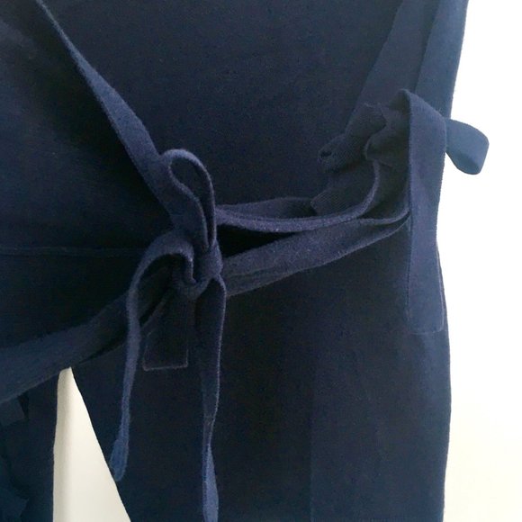 Banana Republic Navy Tie-Sleeve Sweater - Picture 2 of 5